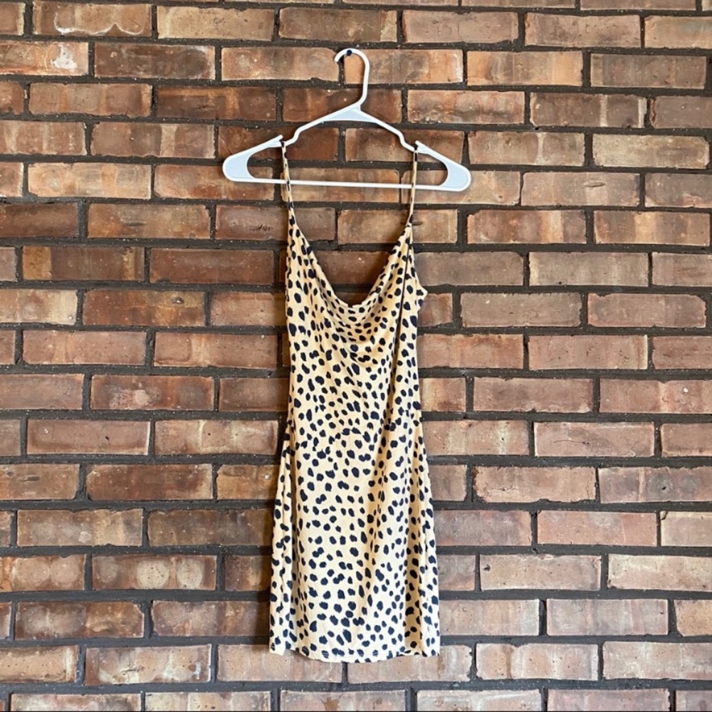 ❗️SOLD❗️NWOT Dress